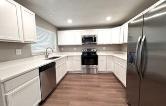 Spacious 6 Bed 6 Bath Newly Remodeled Home!