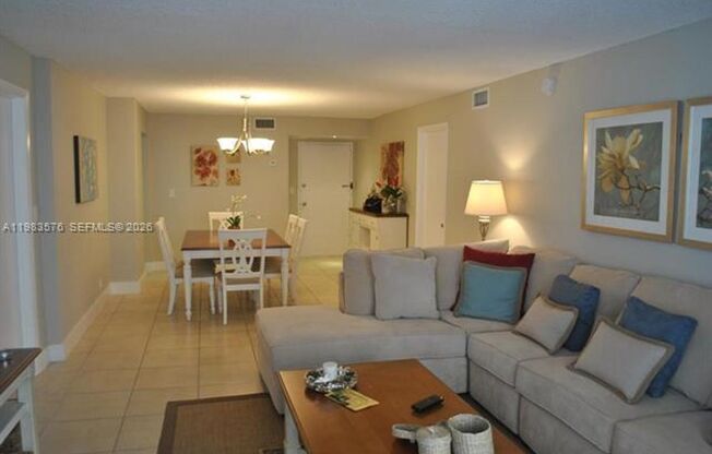 6039 Collins Ave appt 1006 (A11983576)
