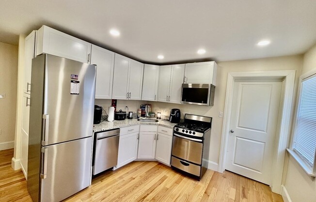 29 31 FAYETTE ST