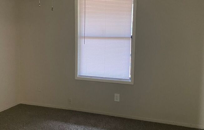 1 bed, 1 bath, 576 sqft, $1,149, Unit 0134