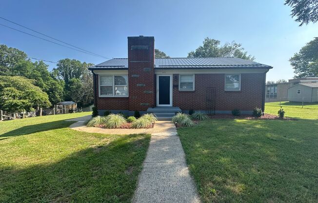 One Level Brick House Near University of Lynchburg