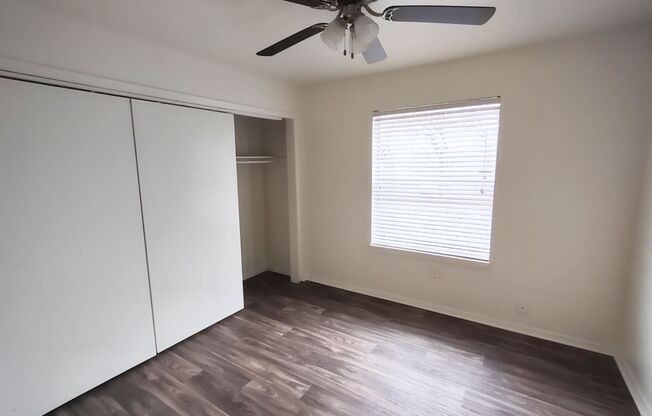 2 beds, 2 baths, 875 sqft, $945