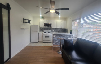 589 BRAMHALL AVE
