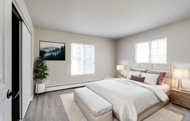 2 beds, 1 bath, 850 sqft, $1,199, Unit CC205