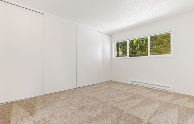 1 bed, 1 bath, 540 sqft, $1,300, Unit 19