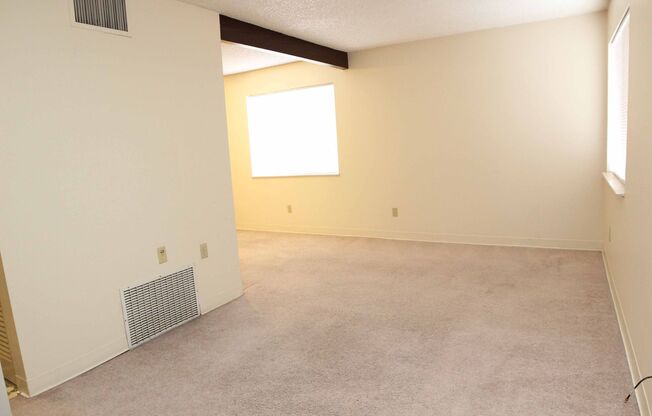 1 bed, 1 bath, $1,295, Unit # I 206
