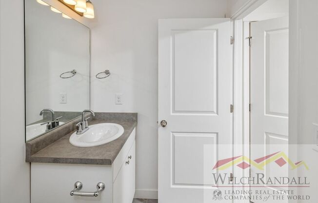 2 beds, 2.5 baths, $1,795