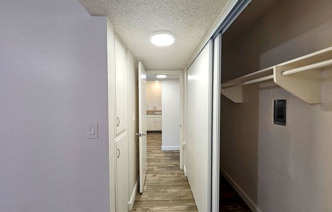 1 bed, 1 bath, 650 sqft, $1,845, Unit 093