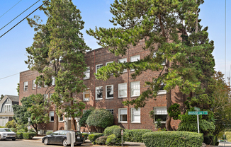 321 Boylston Ave E #102