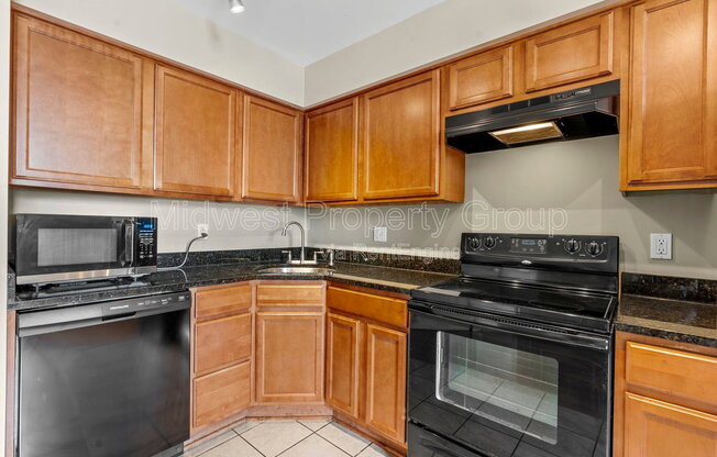 1 bed, 1 bath, 550 sqft, $950, Unit 115