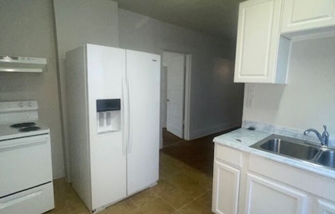 2 beds, 1 bath, 1,200 sqft, $1,200, Unit Unit A