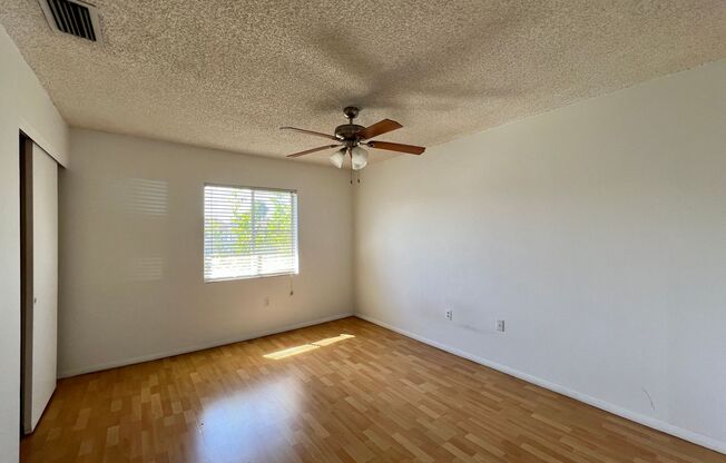 2 beds, 1 bath, $1,650