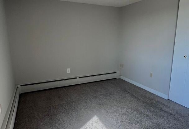 2 beds, 1 bath, 710 sqft, $1,250, Unit # 1309