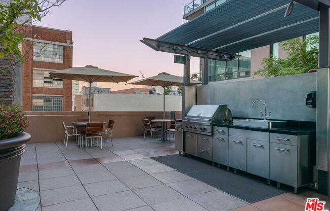 1 bed, 1 bath, 1,030 sqft, $2,995, Unit 1205