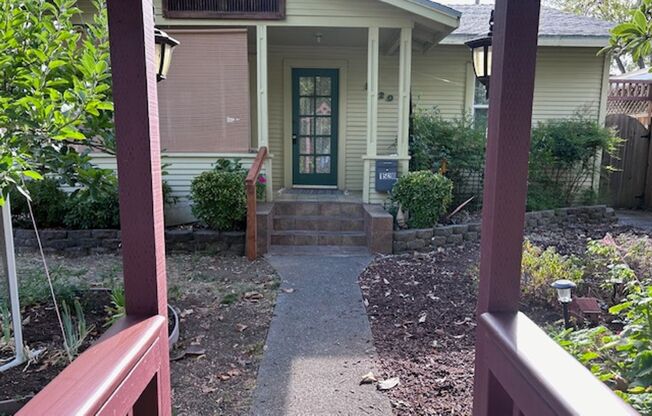 3 beds, 2 baths, $3,550