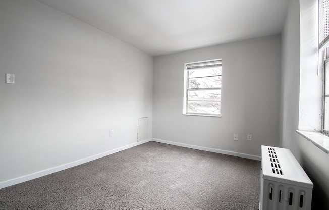 2 beds, 1 bath, 645 sqft, $950, Unit Virginia Terrace B-16