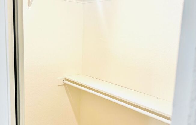 1 bed, 1 bath, 720 sqft, $1,095, Unit 101