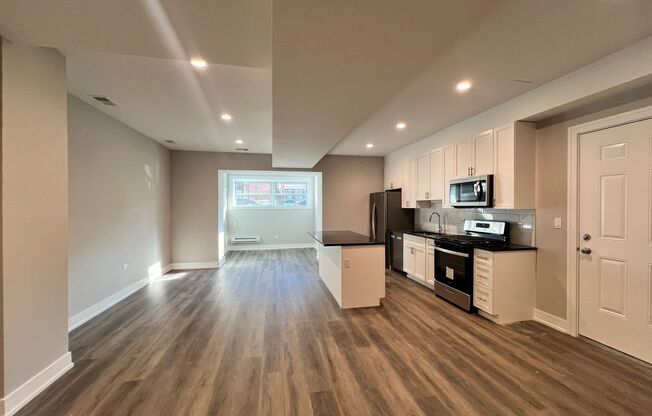 700 W. Grace
