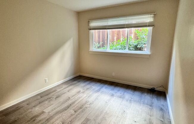 1 bed, 1 bath, 454 sqft, $2,395, Unit 8