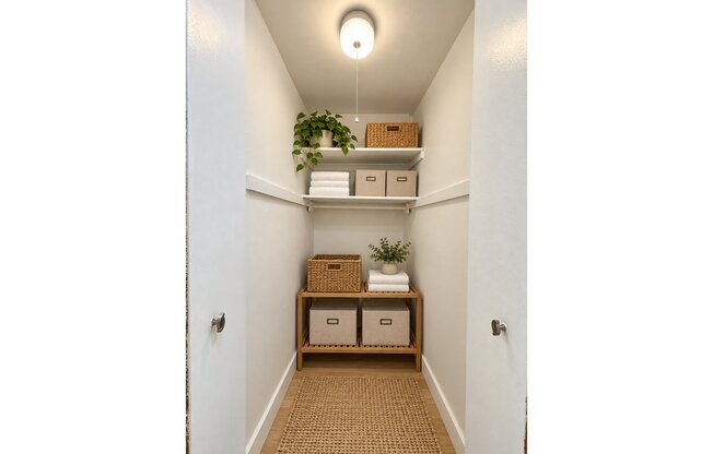 1 bed, 1 bath, $4,900, Unit 3A