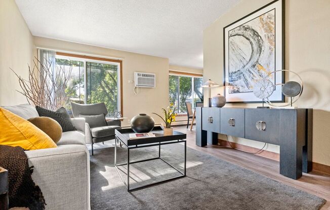 1 bed, 1 bath, 750 sqft, $1,059, Unit 07-102