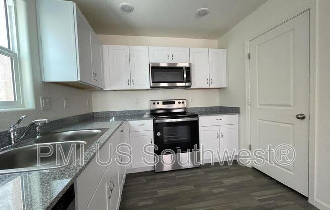 2409 GRANITE CIR
