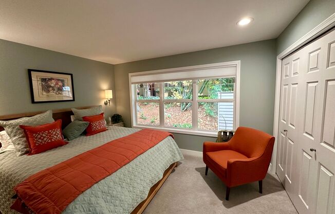 55+ Gated Semiahmoo Community! 9048 Gleneagle Dr, Blaine