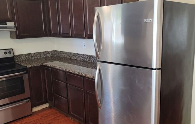 2 beds, 1 bath, $2,745, Unit 03