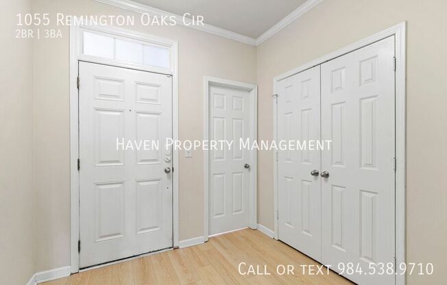 1055 REMINGTON OAKS CIR