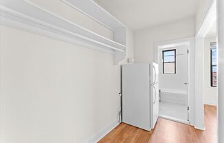 Studio, 1 bath, 380 sqft, $1,295, Unit 337