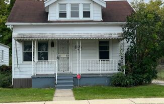 3 Bedroom 1 Bath - $1,350