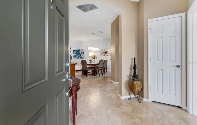 430 CEDAR FLS DR