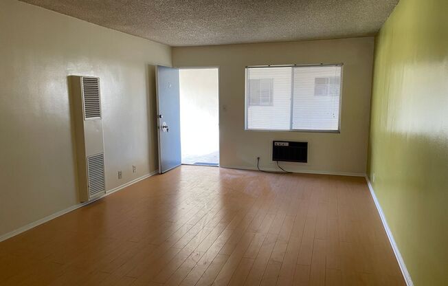APT 731 AZUSA AVE