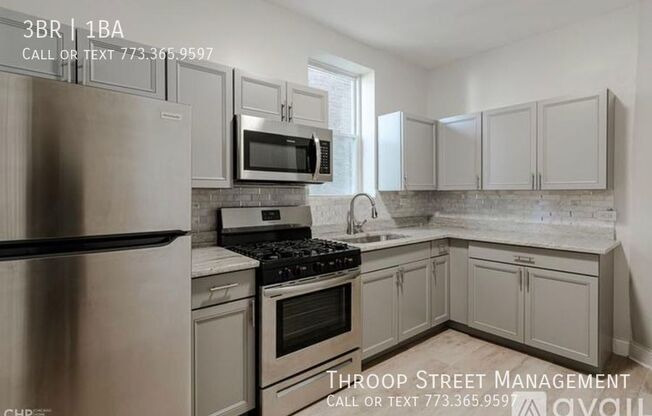 6032 S SAINT LAWRENCE