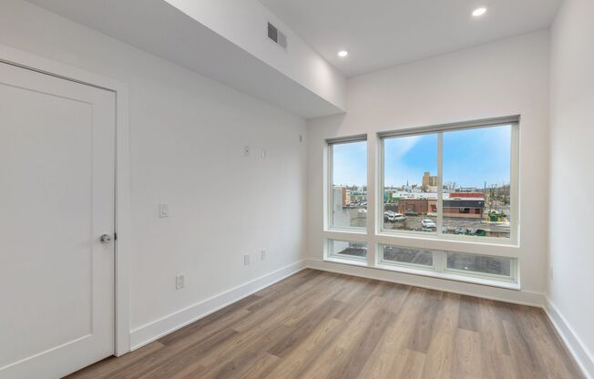 1 bed, 1 bath, 650 sqft, $1,524, Unit 402