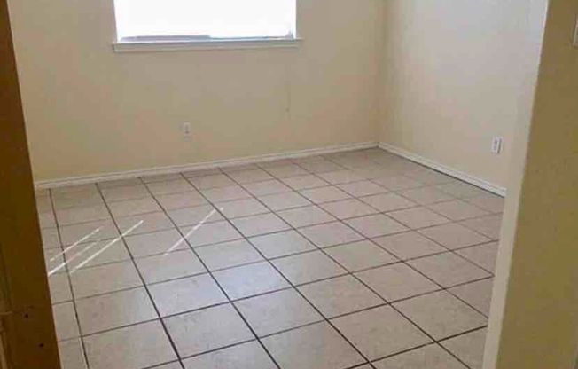 7605 OAK CHASE