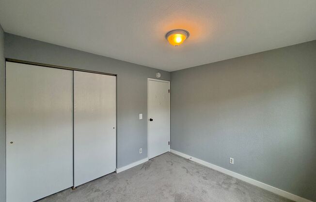 2 beds, 1.5 baths, 870 sqft, $2,295, Unit unit 202