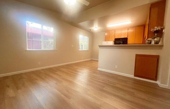1 bed, 1 bath, 650 sqft, $1,295, Unit 013