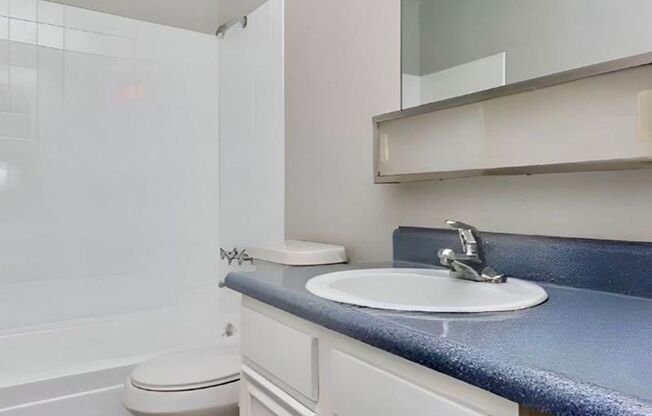 3 beds, 2 baths, 1,167 sqft, $1,600