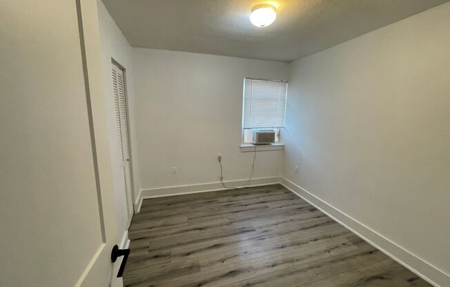 3 beds, 1 bath, $3,500