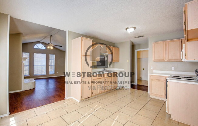 3 beds, 2 baths, 1,448 sqft, $1,895