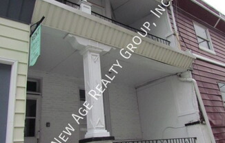 773 S 52 ST