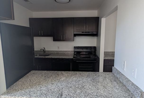 1 bed, 1 bath, 689 sqft, $1,500, Unit 106