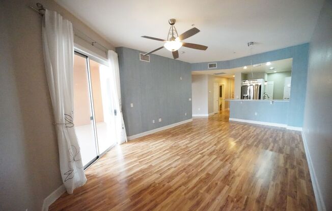 1 bed, 1 bath, $1,495, Unit Building 75