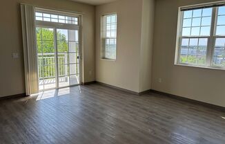 2 beds, 2 baths, 1,150 sqft, $1,935, Unit 5380300