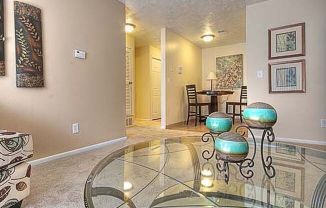 1 bed, 1 bath, 720 sqft, $955, Unit 809-16