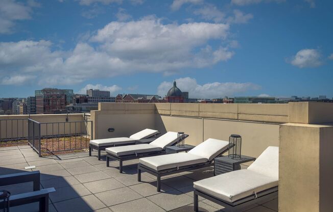 1 bed, 1 bath, $2,650, Unit 302