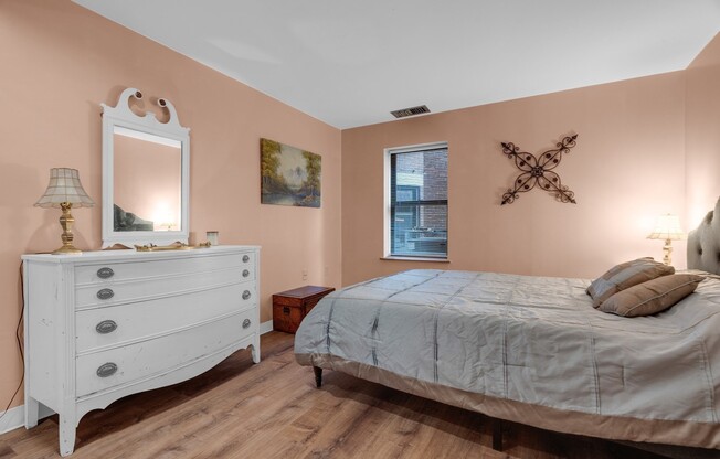 1 bed, 1 bath, 558 sqft, $3,000, Unit 004w