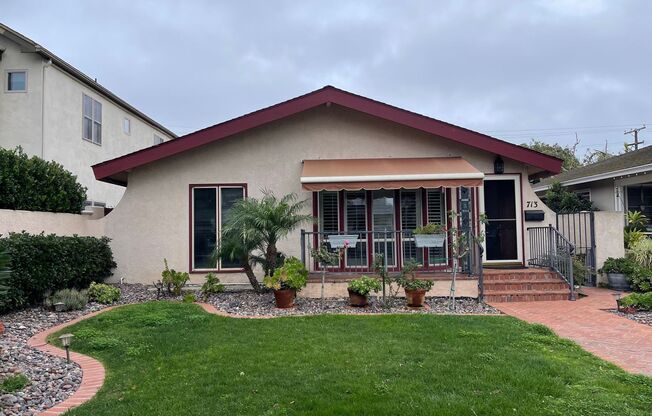 2 Bed, Plus Bonus Room, 2 Bath Coronado Cottage Available for Long Term Lease! Utilities Included!