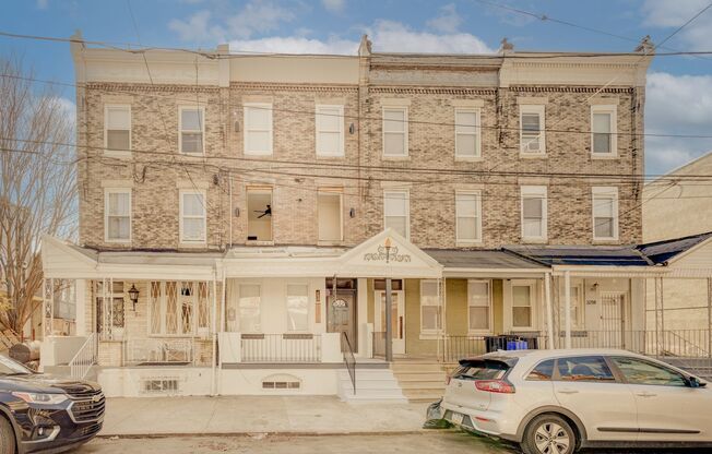 Newly Renovated 6 Bedrooms / 4 Bathrooms at Norris St